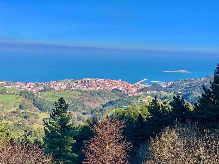 Ostadar Etxea Centrico Apartamento Reformado Bermeo Exterior photo